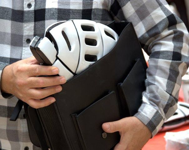 Складной велосипедный шлем