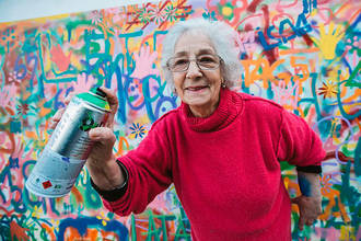 Бизнес-идея: курсы граффити для пожилых